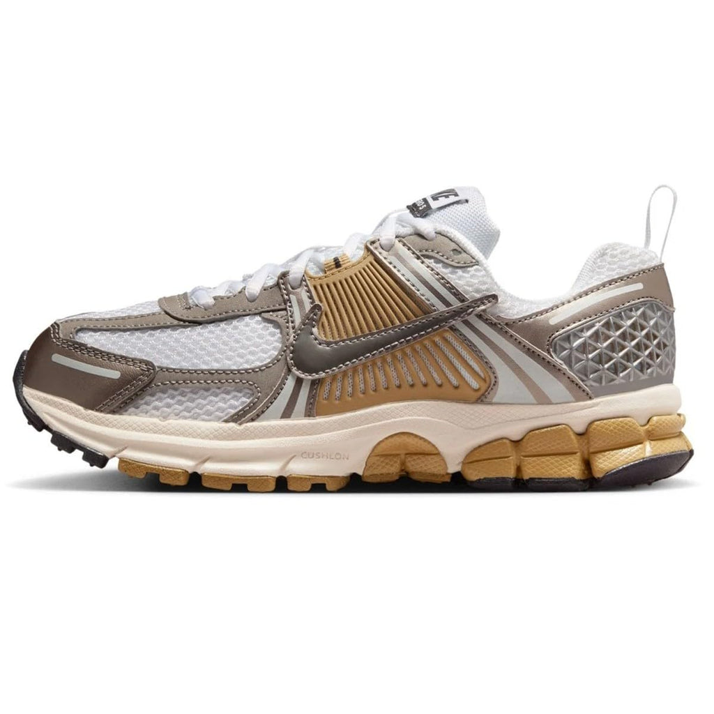 Nike Vomero 5 Big Kids' Shoes (Metallic Pewter/Parachute Beige/White/Medium Ash)